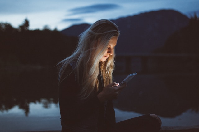 phone-addiction